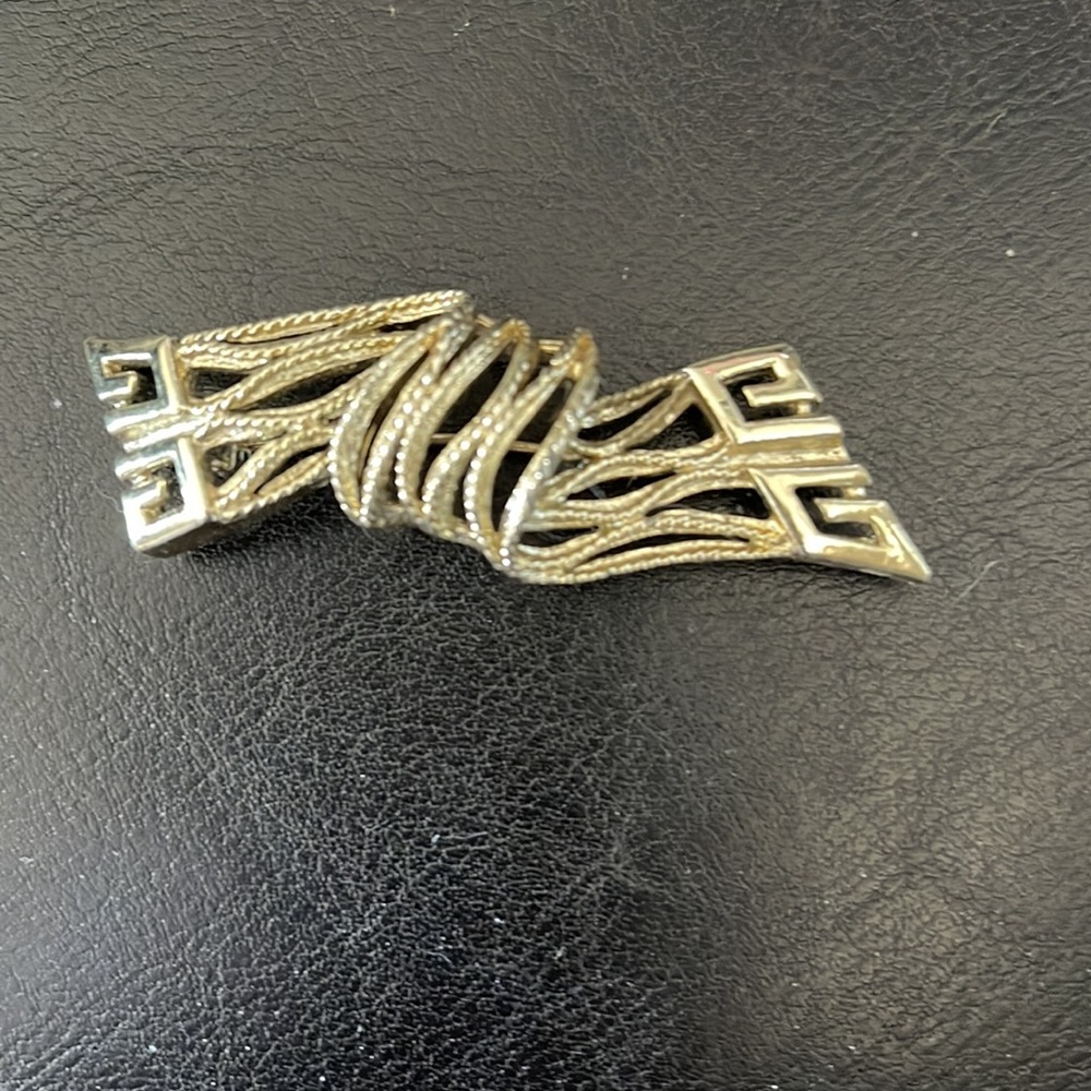 New GGGG Ribbon Brooche